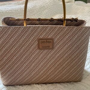 Loungefly Harry Potter Deathly Hallows Elder Wand Raffia Texture